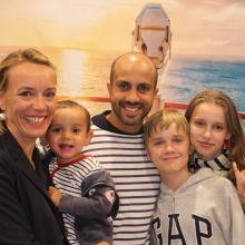 04_11_23__19_15_56_0