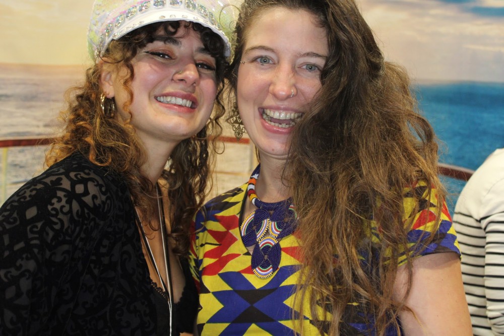 04_11_23__20_50_04_0