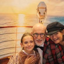 04_11_23__21_28_22_0