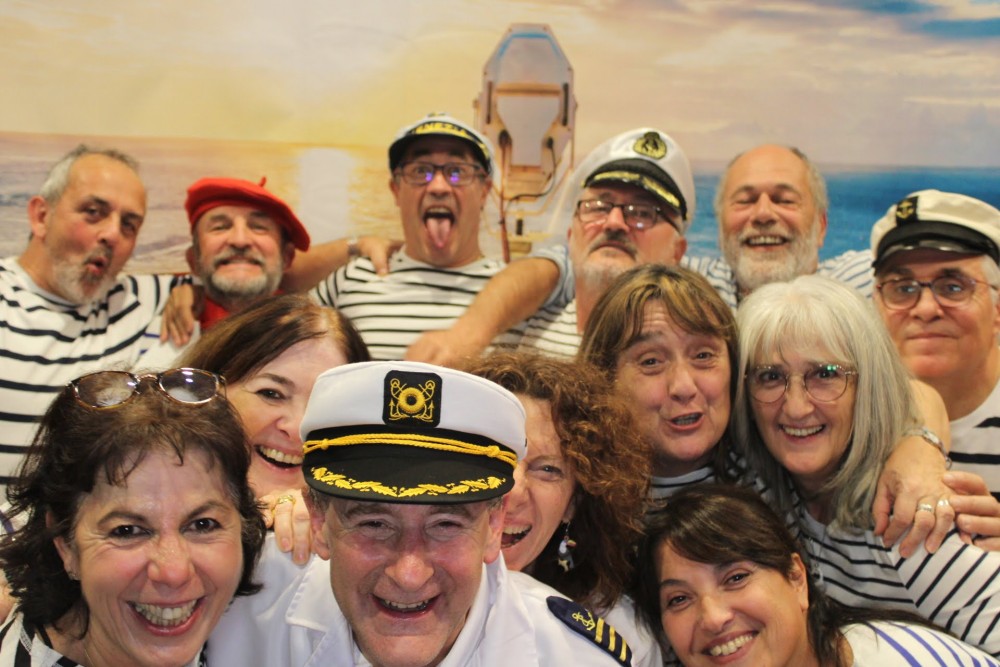 04_11_23__20_42_47_0