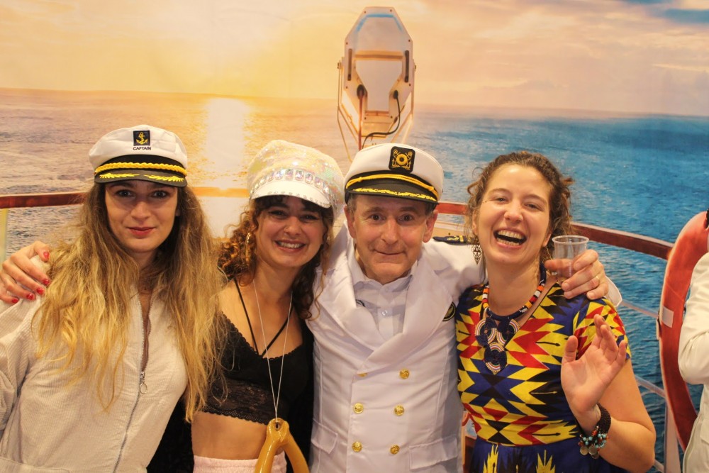 04_11_23__20_47_17_0