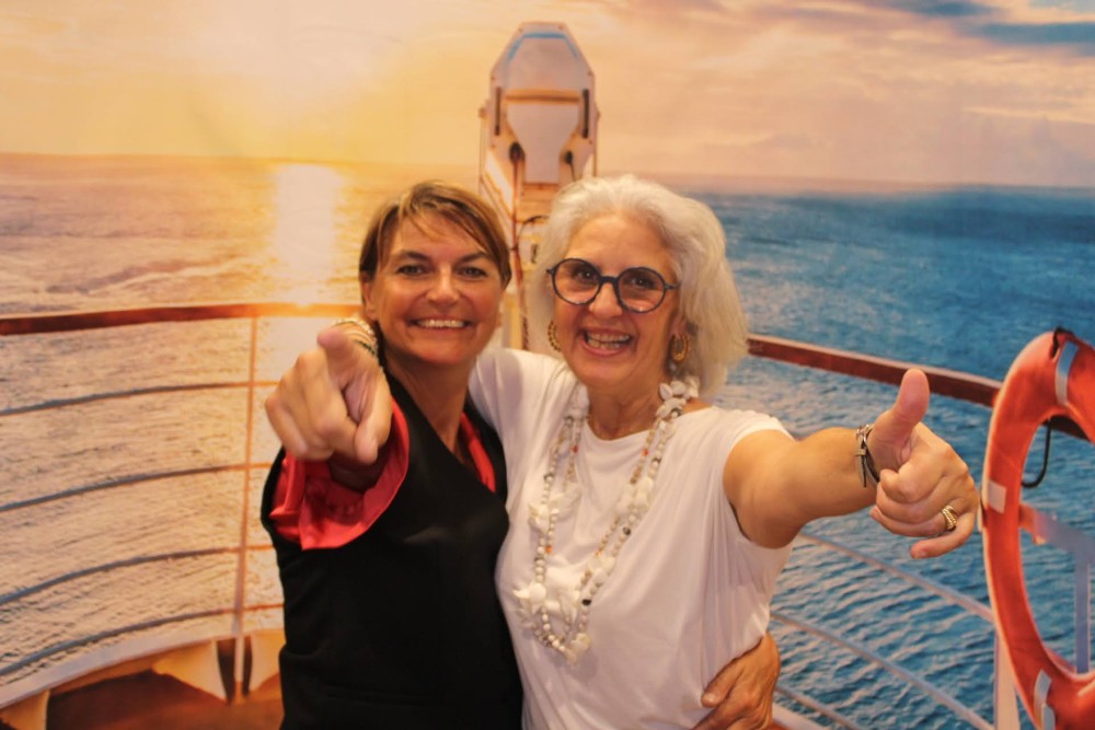 04_11_23__22_59_48_0