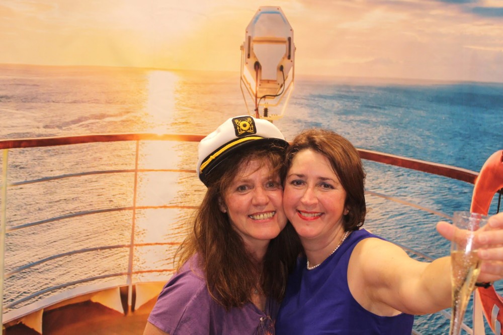 04_11_23__21_38_02_0