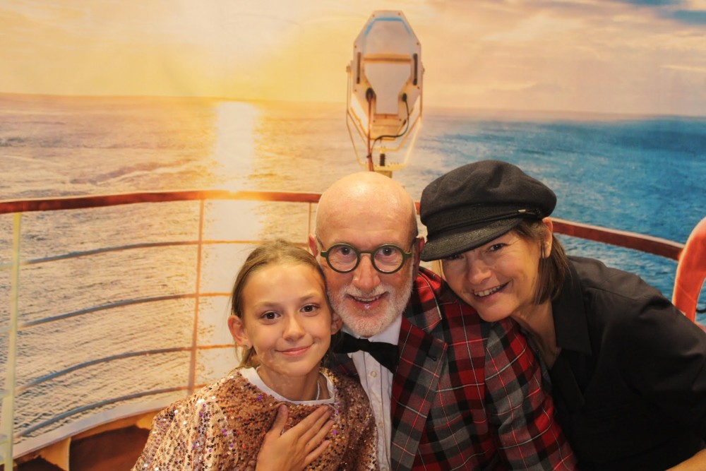 04_11_23__21_28_22_0