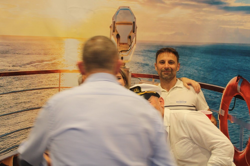 04_11_23__22_16_01_0