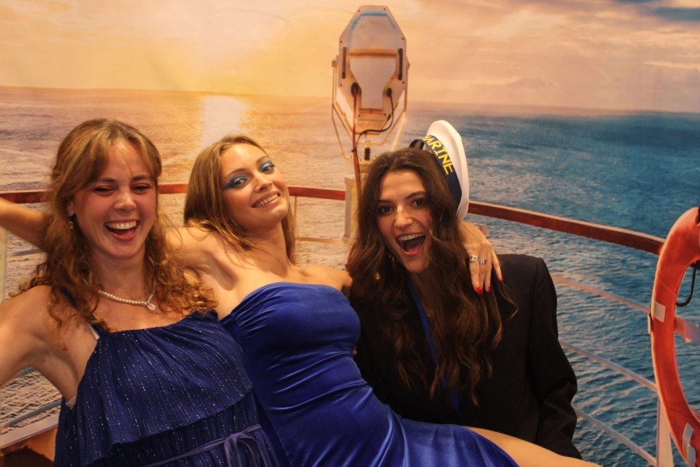 04_11_23__20_12_01_0