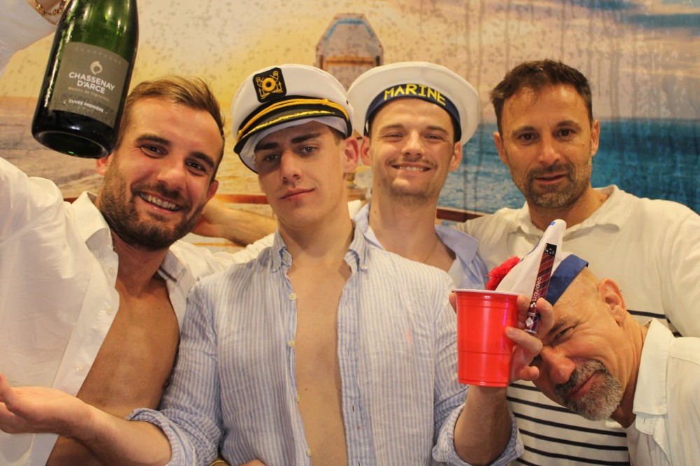 04_11_23__23_38_59_0