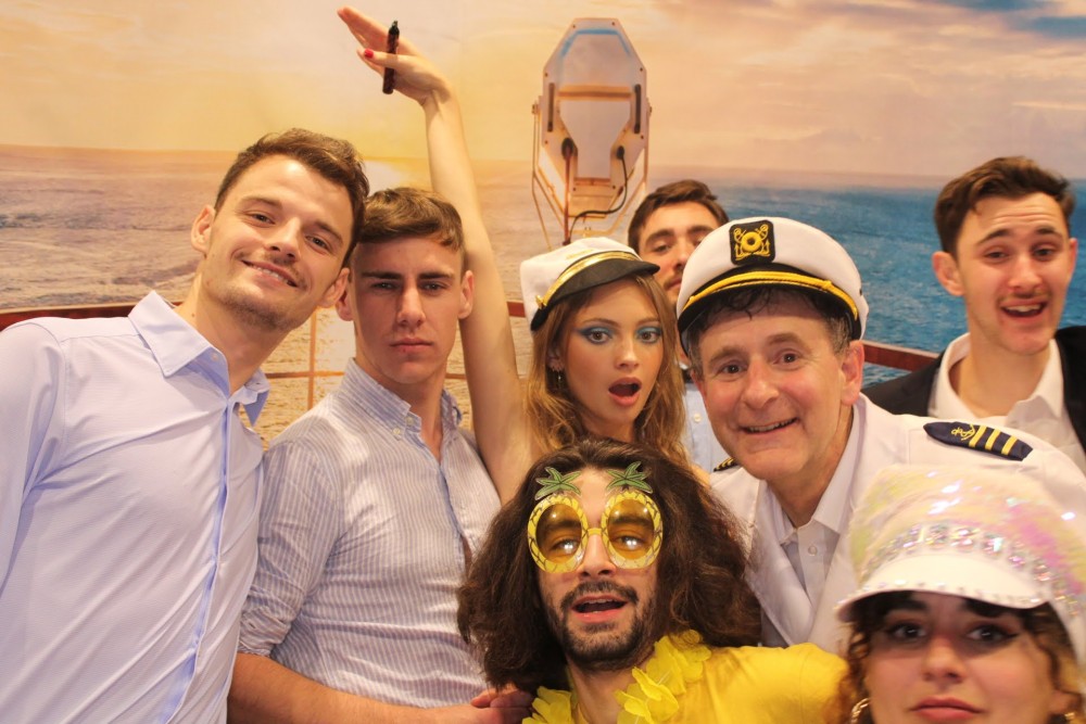 04_11_23__21_10_23_0