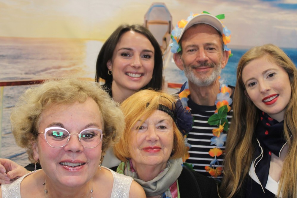 04_11_23__19_42_58_0